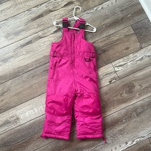 2t pink snow suite